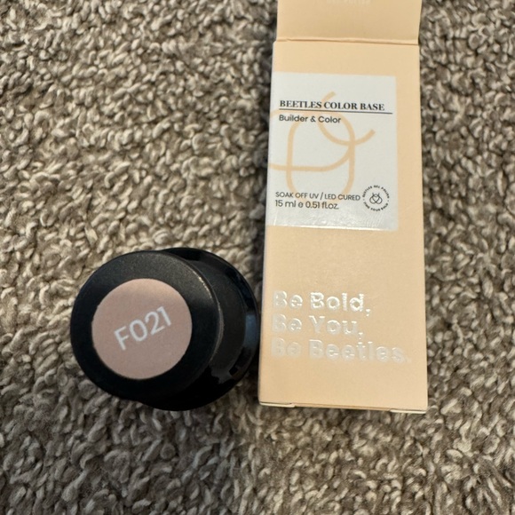 Beetles Color Base Builder & Color - Picture 4 of 5